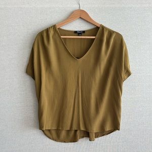 Madewell | Drapey V-Neck Button Back Top Spiced Olive